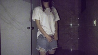 伪娘热裤过膝袜深夜公厕裸体露出自慰把射满精液的内衣穿在身上- RedTube