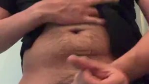 MASTURBANDOME EN EL TRABAJO