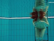 Nude babe Vesta shows herself nude underwater 12/16