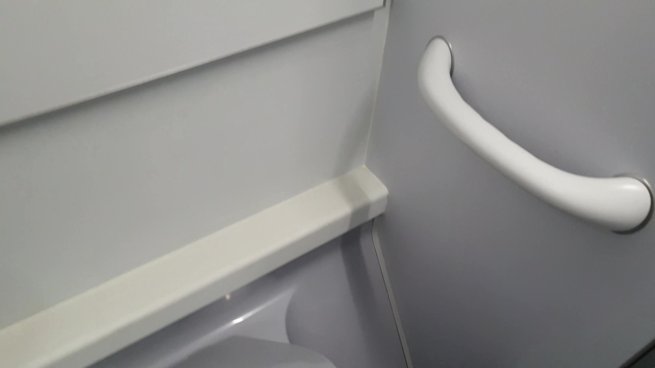 Risky Public Squirt on Plane - Free Sex Video - RedTube