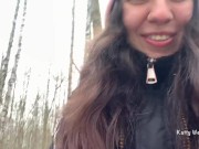 Пописала на свои трусики в лесу, пока никто не видит - Screenshot 11 of 16 - HD