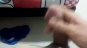 Masturbación pensando en vecina