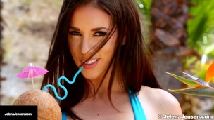 Busty Babe Jelena Jensen Goes Outside To Rub Her Wet Pussy!