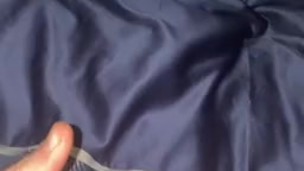 Uk twink plugs his ass for the first time