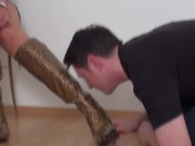 giant kim train her boot servant 6/16