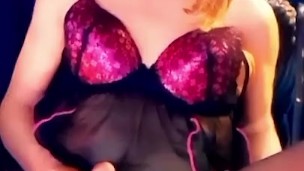 Bella e sensuale schizzata di sborra