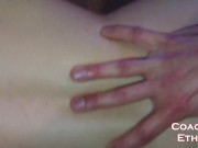 Baise rapide risquée avec mon ex de 18 ans dans la salle de bain, ses parents juste à côté ! 12/16