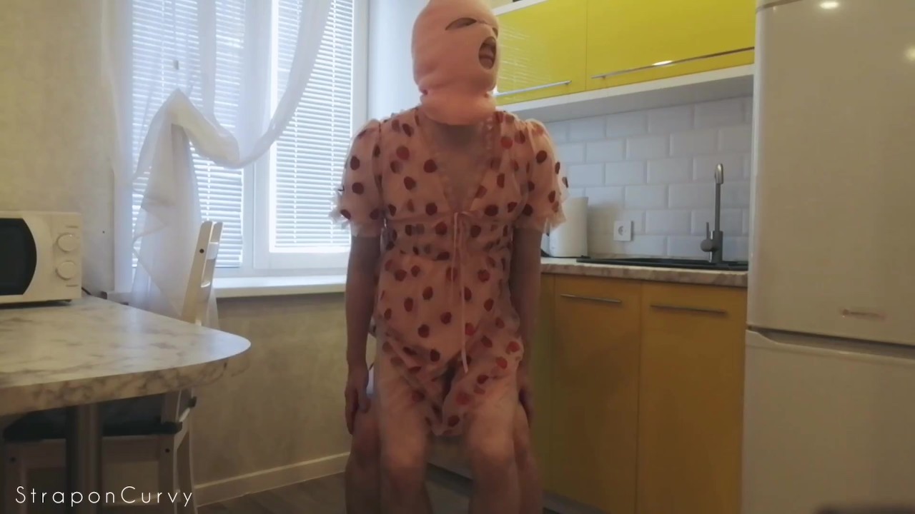 BEST STRAPON PEGGING IN THE KITCHEN - Free Sex Video - RedTube