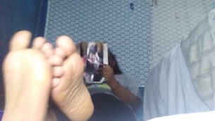 Suck on this toes