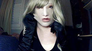 Bunny May Pt3! Menina mascarada feminina desmascara fora de seu coelho para dupla máscara em May!