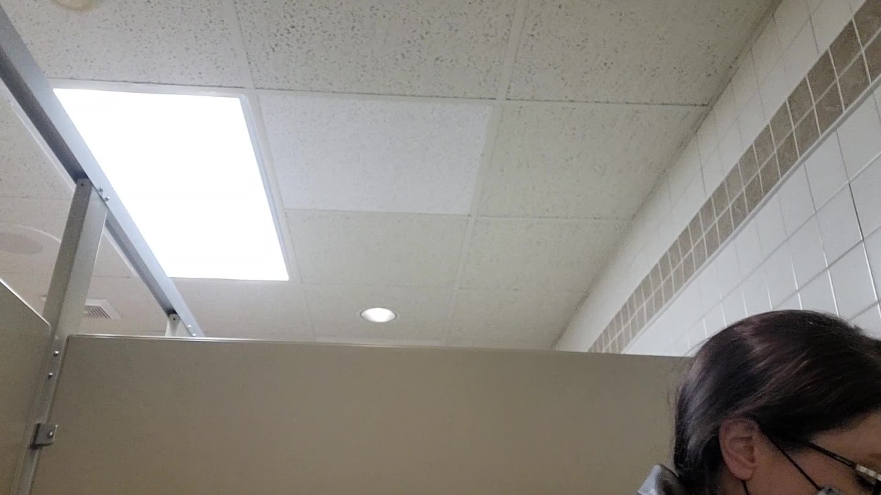 Public Orgasm. He Controls My Toy Till I Cum - RedTube.com