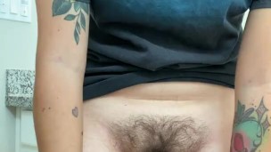 Who wants to taste this bush? DM me on onlyfans for a surprise ;)