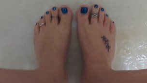4.29.21 New Blue Toenails