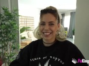 Blonde Latina seduces a clueless guy with a hidden cam 4/16