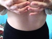 Teasing my nipples makes me sooooo horny 💋