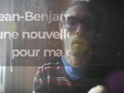 jb présente sa nouvelle manette de sa console