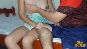 Sexo con mi novio cuando mi madre no esta en casa