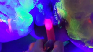 Hot tinder college amatuer slut shares vibrator with glowpaint and blacklight
