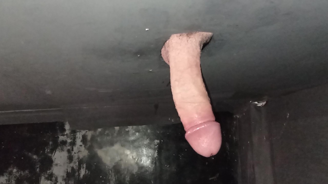 Tourist grandma caught naked in the shower by a big cock housekeeper - Free Sex Video - RedTube