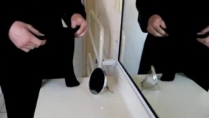 THICK WHITE DICK JERKS OFF TO ENORMOUS CUMSHOT ALL OVER THE BATHROOM MIRROR! SOLO MALE ORGASM