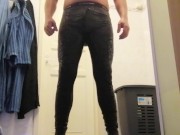 Guy pee in pants - Screenshot 15 of 16 - Fetish