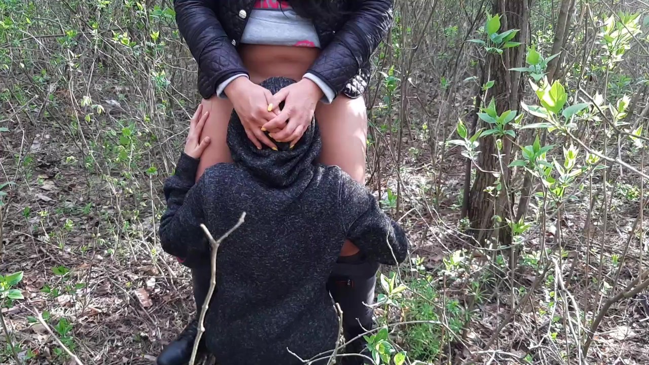 Наш секс в лесу сняла на камеру подруга, которая нас случайно застукала - lesbian_illusion - Бесплатное секс видео - RedTube