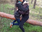 Кончаем в одежде на бревно - lesbian_illusion 1/16