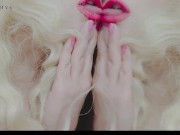 Lips, tits, and booty play in the mirror!  10/16