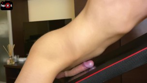 Amateur Virgin Guy Desperately Humping GYM Bench While Moans & Dirty Talk Until Huge Cum - fap2it 4K