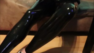 Shinung up my latex leggings for a walk