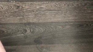 Il ne peut pas s'arrêter d'éjaculer (énorme orgasme ruiné)