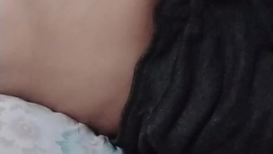 Kagising lang, gising na na gising na din si JR with lubricant sarap