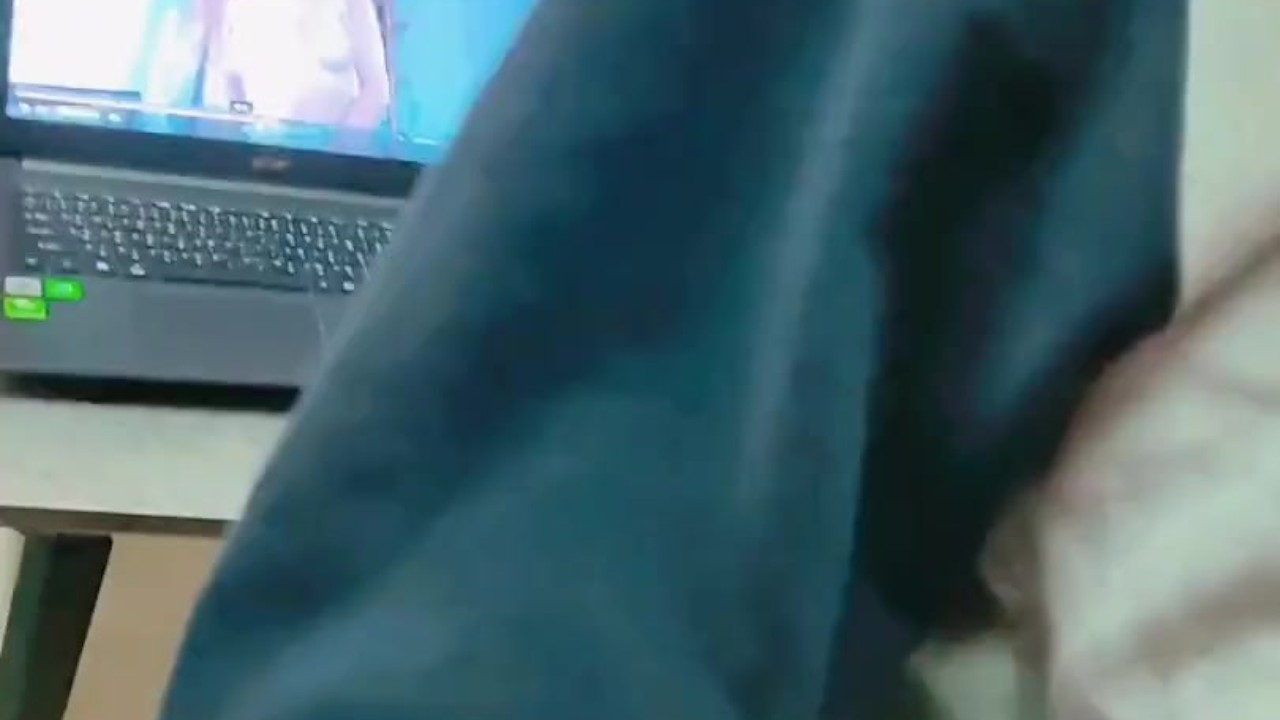 ดูคลิปโป้ฟรี โดนสาวมหาลัยขึ้นขย่ม อยู่ดีๆไม่ชอบไปเปิดคลิปดูพอเงี่ยนแล้วก็ตองมาลงที่เราอีก เสียงไทย คลิปหลุดใหม่ล่าสุด