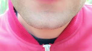 Foamy cum play on lips after being mouth fucked outdoor