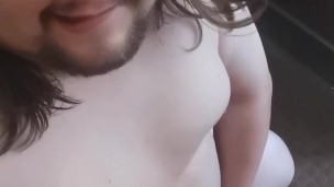 Stripping naked and cumming in Elevator