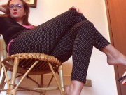 Bored I swing these sandals on my toes and take your brain!