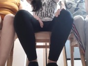 Мои коллеги меня начали трогать под столом и я им ответила взаимностью - lesbian_illusion 2/16