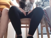 Мои коллеги меня начали трогать под столом и я им ответила взаимностью - lesbian_illusion 5/16