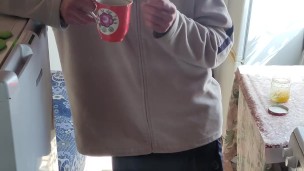 Not a bad idea to drink coffee