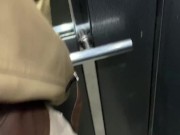 Познакомились в лифте и я тут же отсосала его огромный член - Screenshot 2 of 16 - Cum Swallow