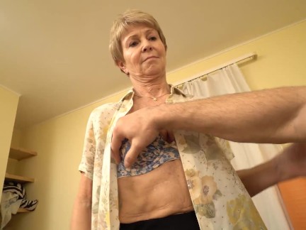 MATURE4K Mature woman excited man and gets drilled