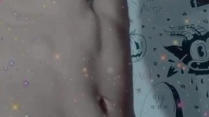 Teen boy tattoo play with fingers and cum fast 