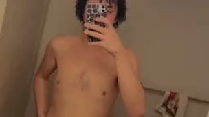 Twink showing body off after shower