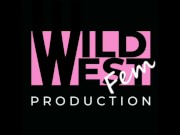 dos mujeres hermosas haciendo la previa,son hermosas 1/16