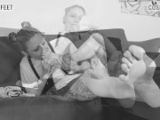 Horny schoolgirl sniffs and licks feet 16/16