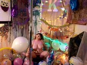 HD LOONER Fuck Bunny plays with her big balloons! +100 Balloons B2P Suck Fucked&Pussy stuffed to cum 9/16