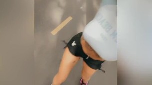 Tits in rollerblading 