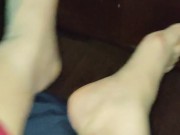 Feet video what color nail polish?