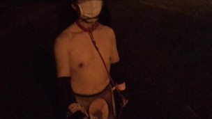 深夜の全裸散歩。