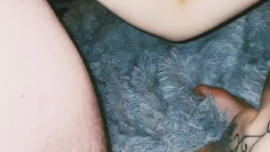 Baisé comme une chienne devant la vitre mes voisins et passants adores - Couple Réel Amateur MretMme